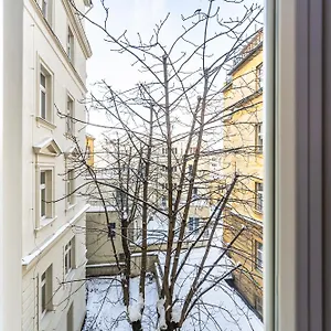 Cozy In The Heart Of Apartament
